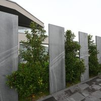 SG2_6838-200x200 Schiefer Design Line – Stelen-Sichtschutz