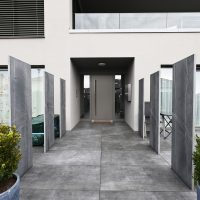 SG2_6849-200x200 Schiefer Design Line – Stelen-Sichtschutz